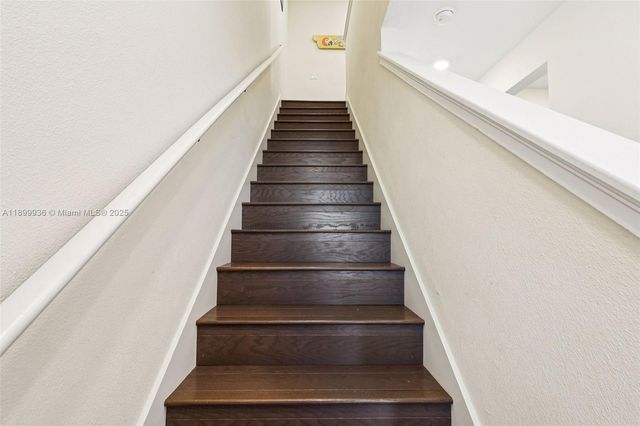 2971 Castaway Lane, Kissimmee, FL 34747