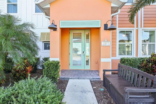 2971 Castaway Lane, Kissimmee, FL 34747