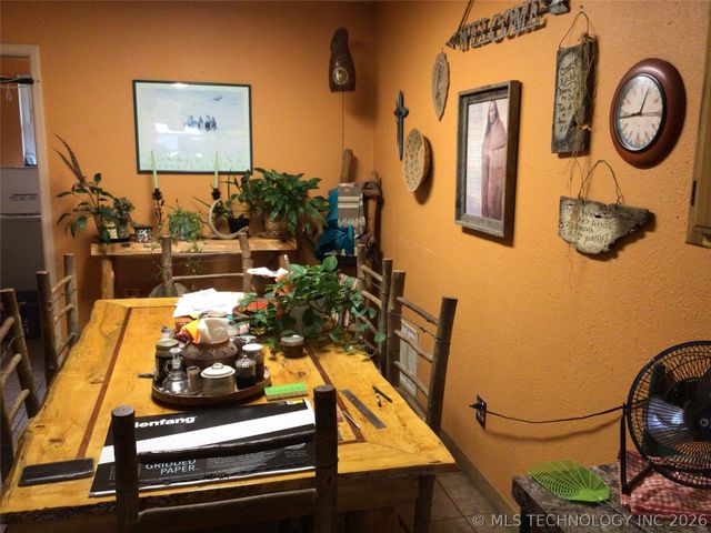 15055 E 412 Highway, Rose, OK 74364