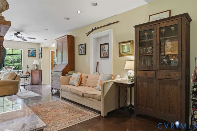 2339 Jimmy Winters Rd, Chesterfield, VA 23235