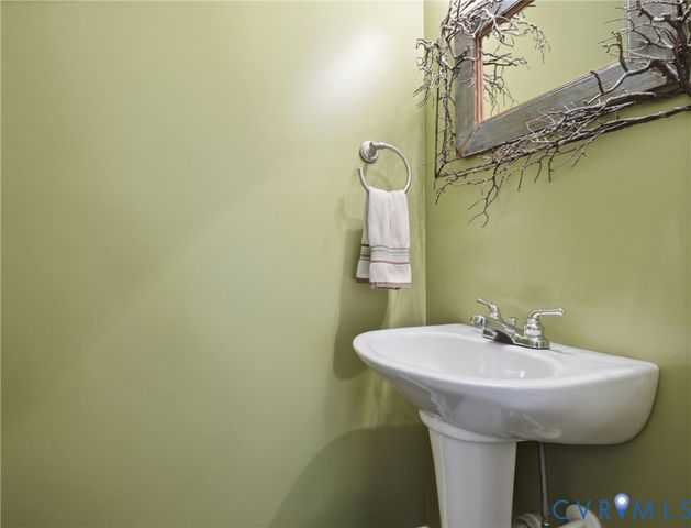 2339 Jimmy Winters Rd, Chesterfield, VA 23235