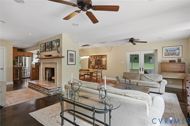 2339 Jimmy Winters Rd, Chesterfield, VA 23235