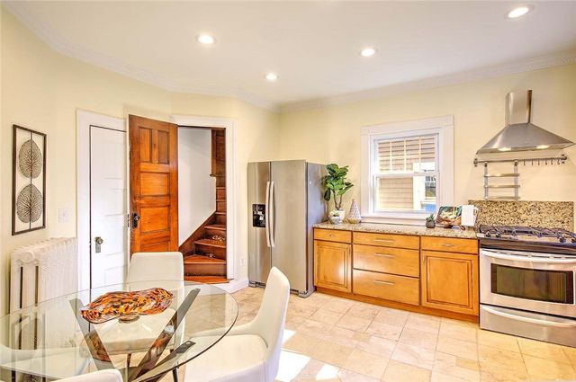 20 Taber Avenue, Providence, RI 02906