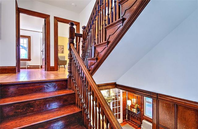 20 Taber Avenue, Providence, RI 02906