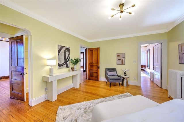 20 Taber Avenue, Providence, RI 02906