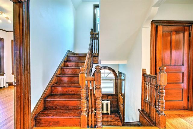 20 Taber Avenue, Providence, RI 02906