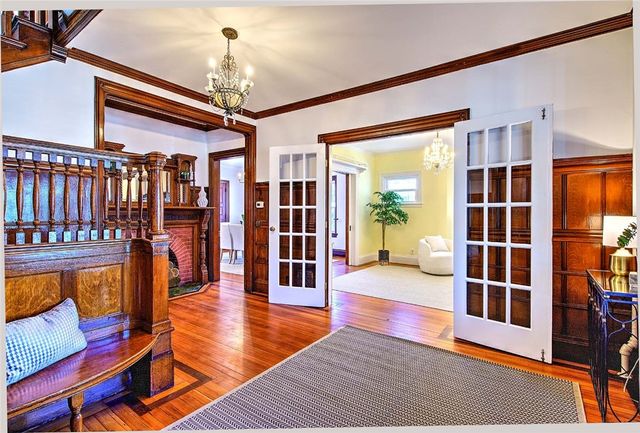 20 Taber Avenue, Providence, RI 02906