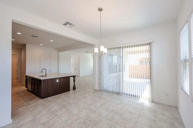 7677 W Smoketree Drive, Peoria, AZ 85383