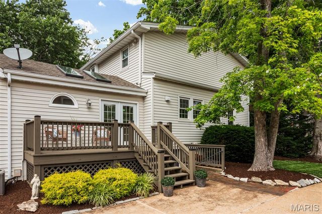 653 Evans Avenue, St Louis, MO 63122