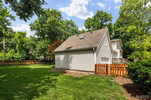 653 Evans Avenue, St Louis, MO 63122