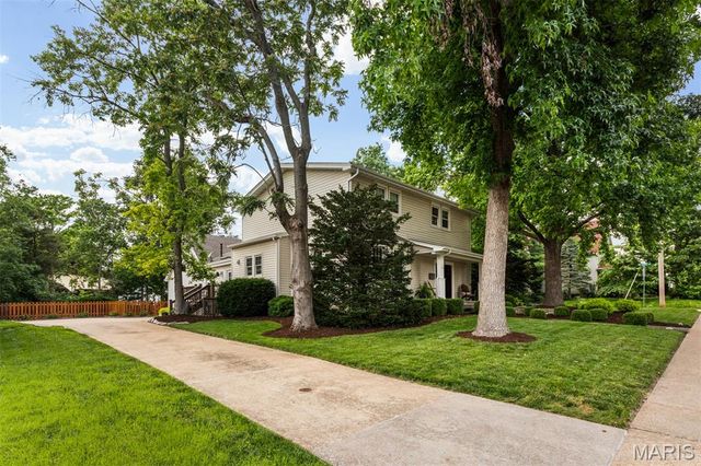 653 Evans Avenue, St Louis, MO 63122