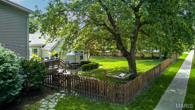 653 Evans Avenue, St Louis, MO 63122