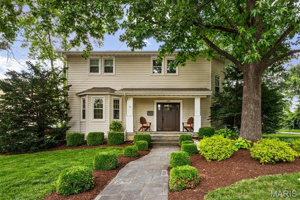 653 Evans Avenue, St Louis, MO 63122