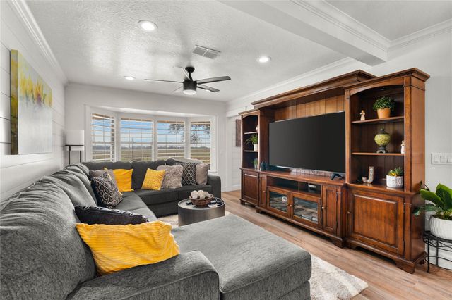 3120 Us Highway 77-A S, Hallettsville, TX 77964