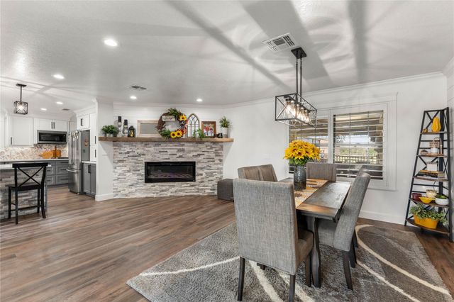 3120 Us Highway 77-A S, Hallettsville, TX 77964