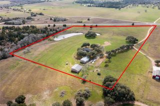 3120 Us Highway 77-A S, Hallettsville, TX 77964