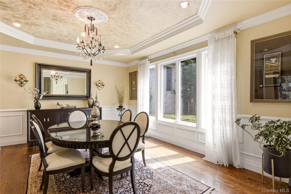 3 White Birch Road, Oyster Bay Cove, NY 11791 — photo 5