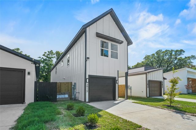 2912 Brigham Lane, Dallas, TX 75215