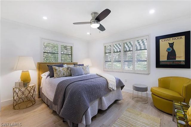 1600 Curlew AVE, Naples, FL 34102