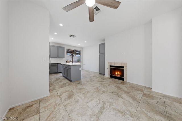 663 Roddenberry Avenue, Las Vegas, NV 89123