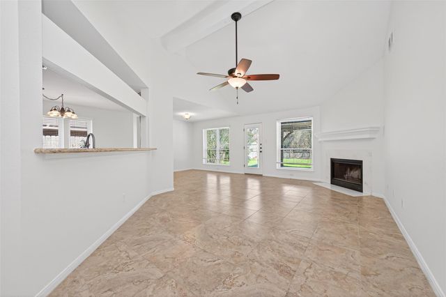 2215 Friarwood Trail, Kingwood, TX 77339