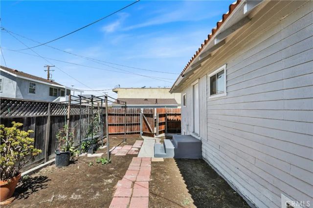 15329 Paramount Boulevard, Paramount, CA 90723