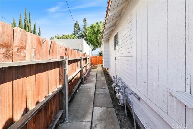 15329 Paramount Boulevard, Paramount, CA 90723