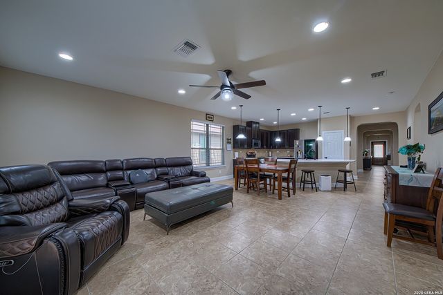 213 Landmark, Cibolo, TX 78108