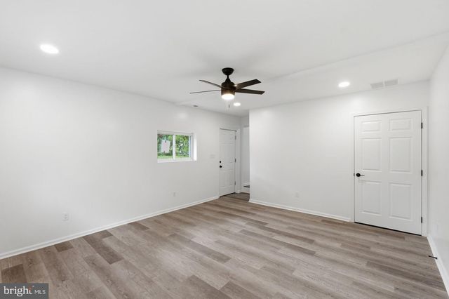 1419 VICTORY AVE, Williamstown, NJ 08094
