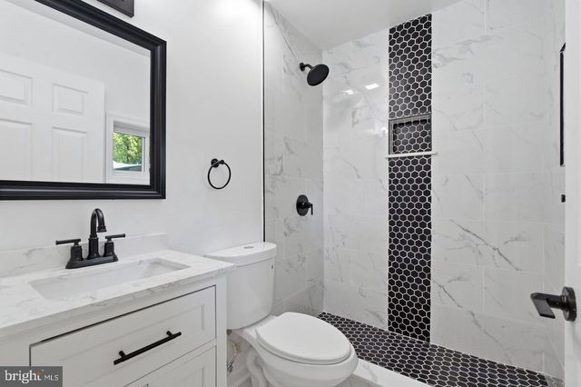 1419 VICTORY AVE, Williamstown, NJ 08094