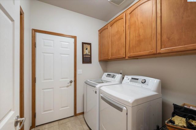 3515 S Keller Street, Kennewick, WA 99337