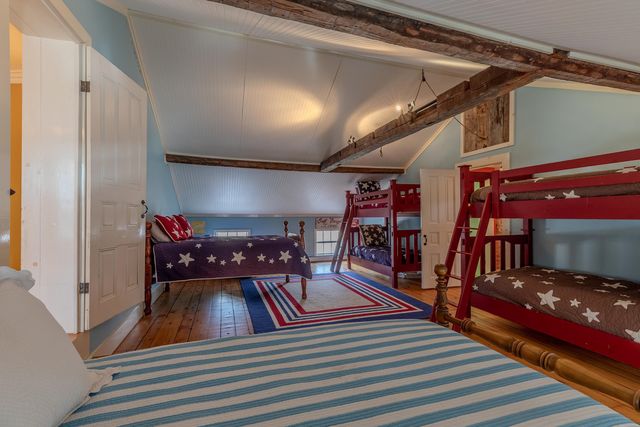 1851 Route 30, Pawlet, VT 05761