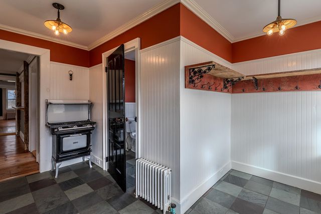 1851 Route 30, Pawlet, VT 05761