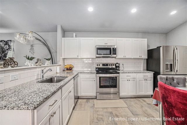 4061 Tributary Drive, Holland, MI 49424