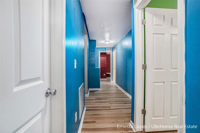 4061 Tributary Drive, Holland, MI 49424