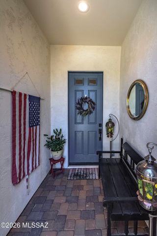 2460 E Copper Vly Way, Green Valley, AZ 85614