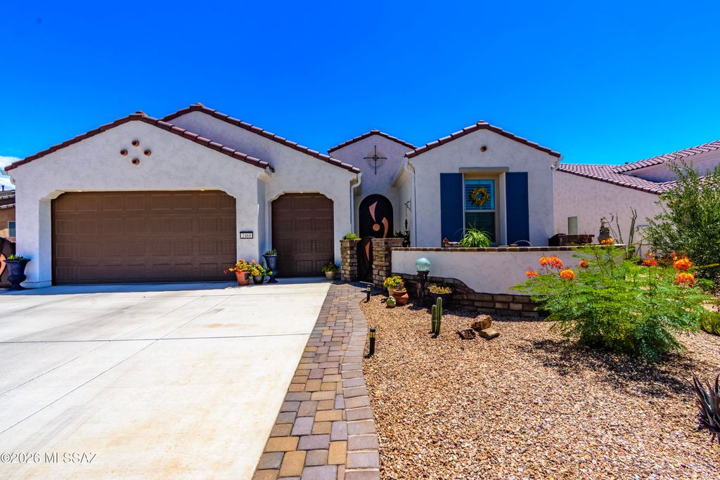 2460 E Copper Vly Way, Green Valley, AZ 85614