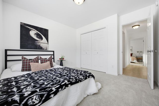 3718 27th Street S, Moorhead, MN 56560