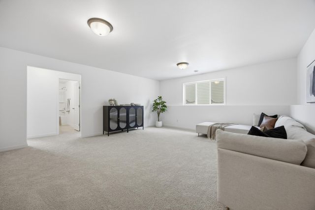 3718 27th Street S, Moorhead, MN 56560