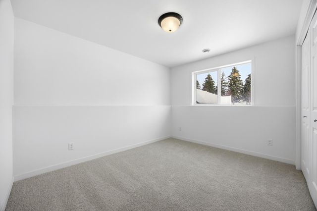 3718 27th Street S, Moorhead, MN 56560