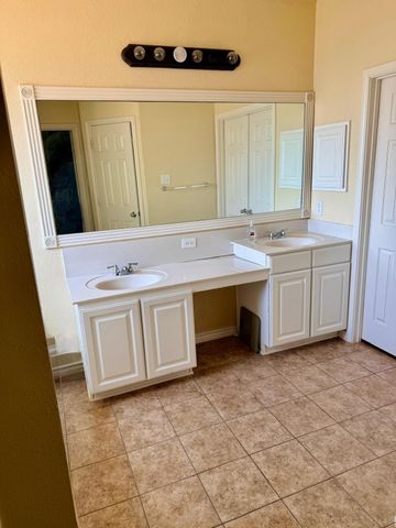 717 Beau Drive, Wylie, TX 75098