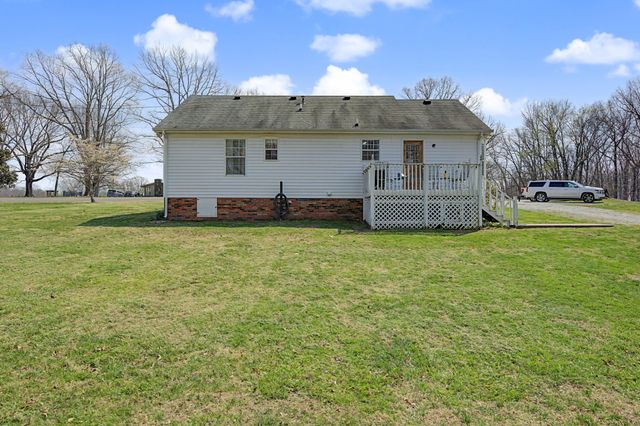 1450 Pomona Rd, Dickson, TN 37055