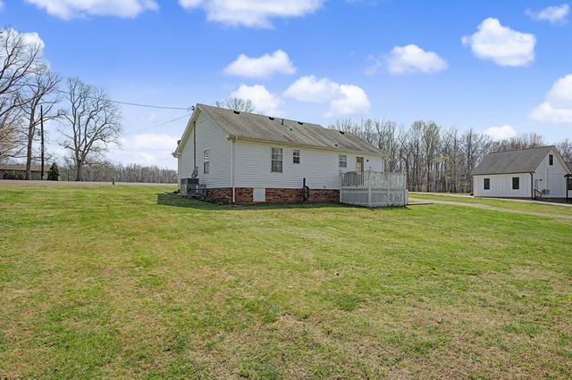 1450 Pomona Rd, Dickson, TN 37055