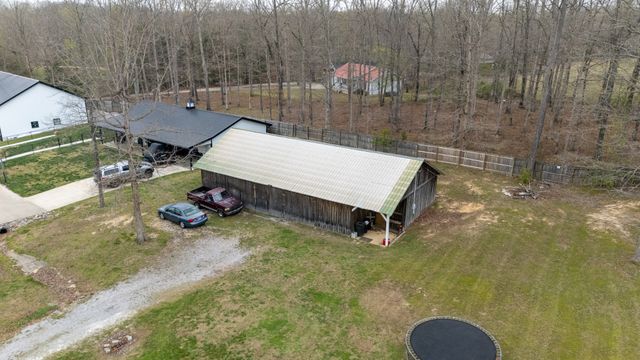 1450 Pomona Rd, Dickson, TN 37055