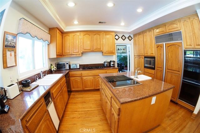 2759 N Chauncey, Orange, CA 92867