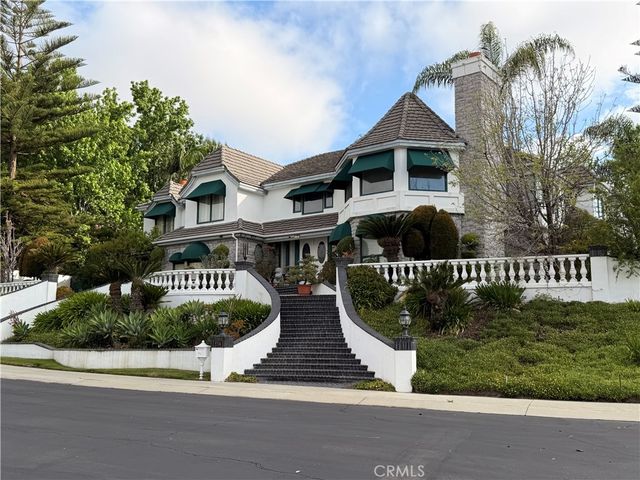 2759 N Chauncey, Orange, CA 92867