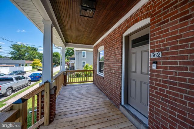 662 SPRUCE ST, Pottstown, PA 19464