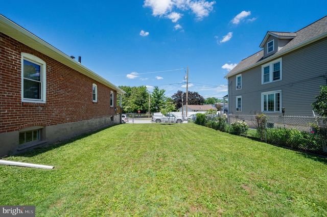 662 SPRUCE ST, Pottstown, PA 19464