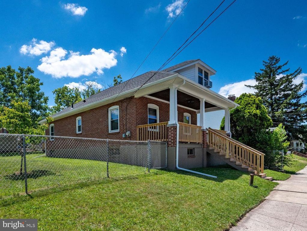 662 SPRUCE ST, Pottstown, PA 19464