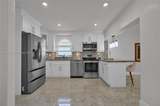 14360 SW 156th Ter, Miami, FL 33177